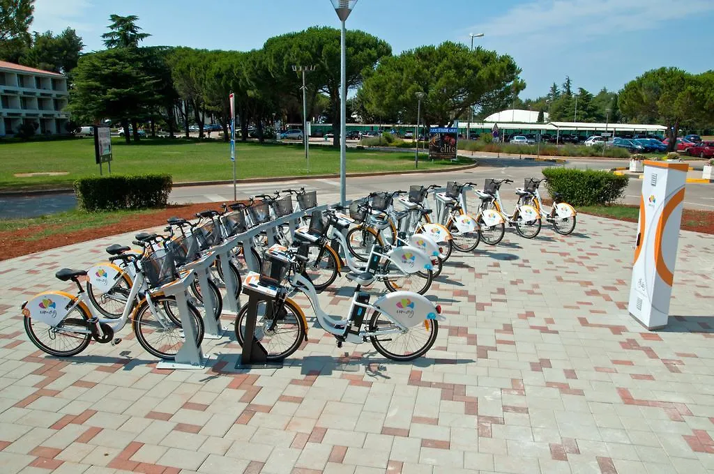 Hotel Aurora Plava Laguna Umag 4*,