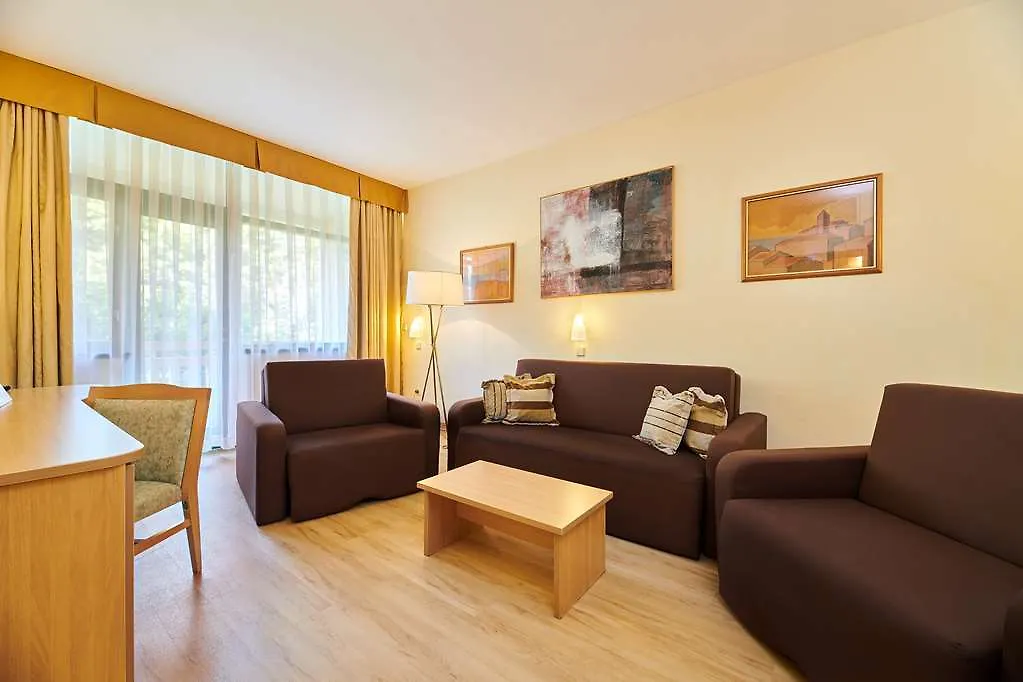 Hotel Aurora Plava Laguna Umag 4*,